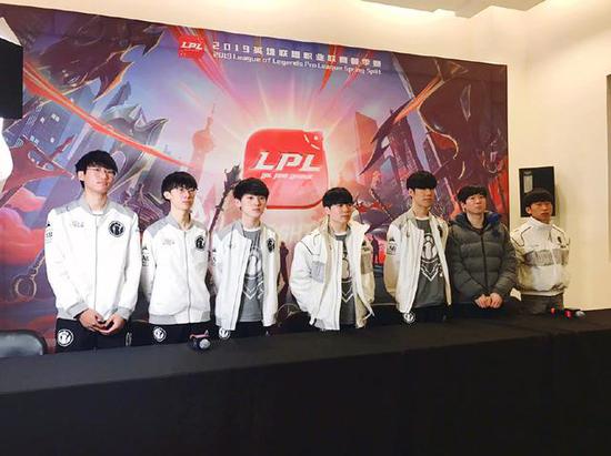 员都是未来 员都是未来