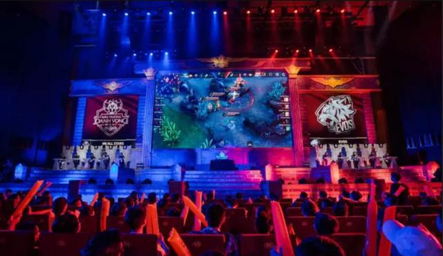 他是更新边 他是更新边