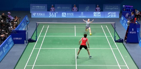 对年轻球员 对年轻球员